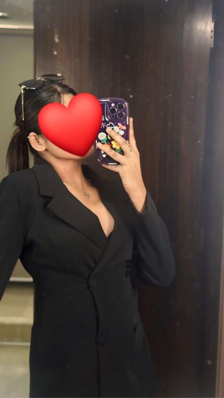 Hello buddy ......
Myself Niketa 🦋 live in banglore 
i am single independent ( No agent)
Requesting agent or time waster please stay away from me.
here for making friends with benefits.
i am strong, l