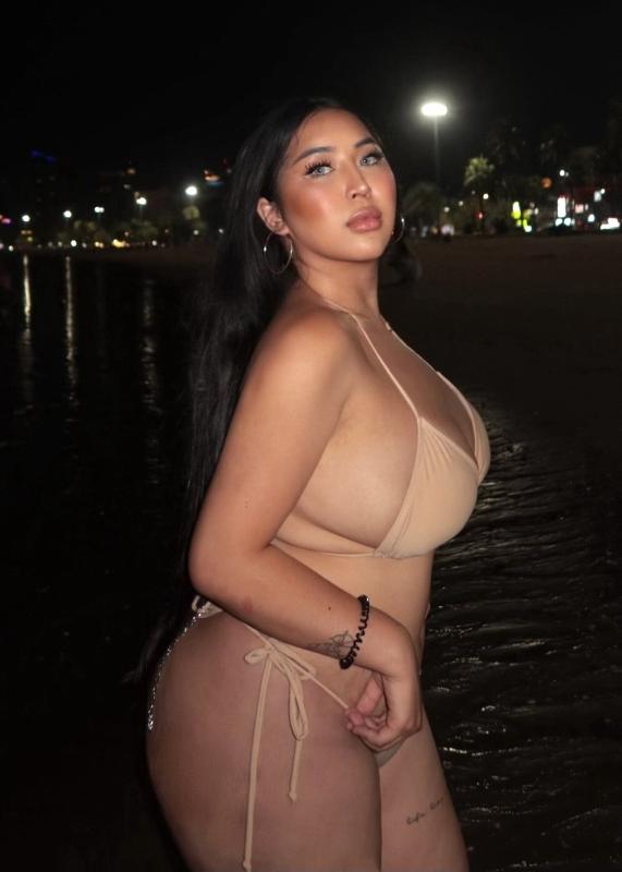 NEW GIRL IN TOWN 🇹🇭