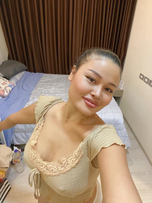 Hi, I’m rose nice to meet you Iam a real girl 
I do messages sex bj and many sexy attractive 
Please be nice to me and see you soon🌹 
Good girls go to heaven, bad girls go everywhere 😁“When the sex is