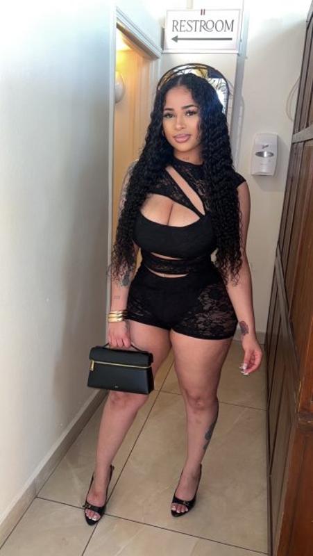 Latina Mami