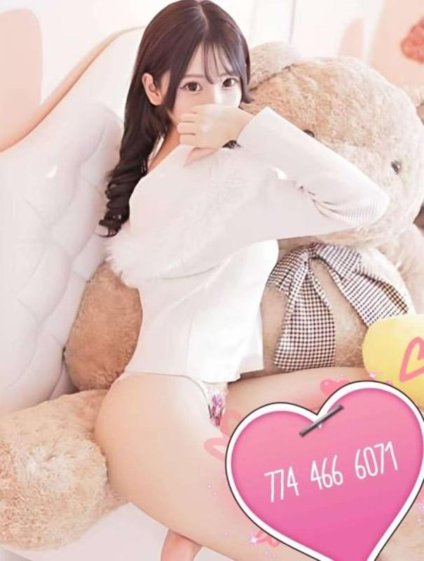 Horny girl🔥WET & thirsty👅🍑need your penis🍌🍌774-466-6071