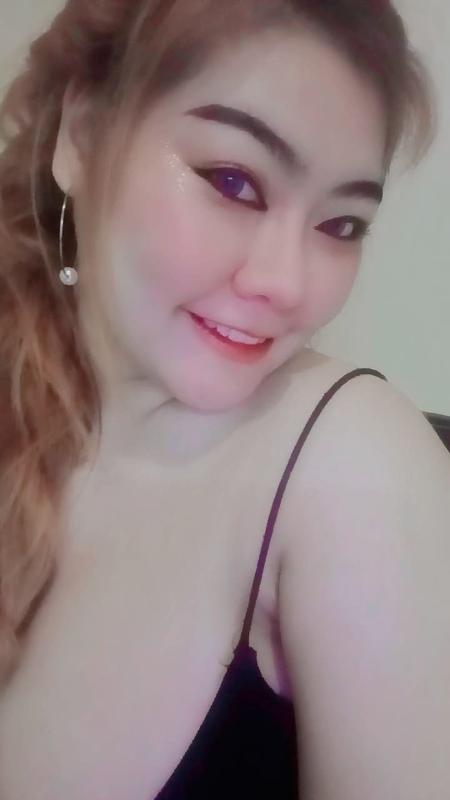 My name milky from Thailand 27 year old ,never married,i am a easy woman i like laugh i like funny i love camping and i respect everyone and i am chuppy girl i can be friend and take care of you on yo