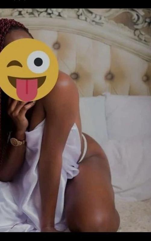 Hey guys here is the best service in pattaya. If you want to enjoy your vacation just hit my inbox for better service it's really going to be the best day for ever❤️ don't miss out darling😋 just lay d