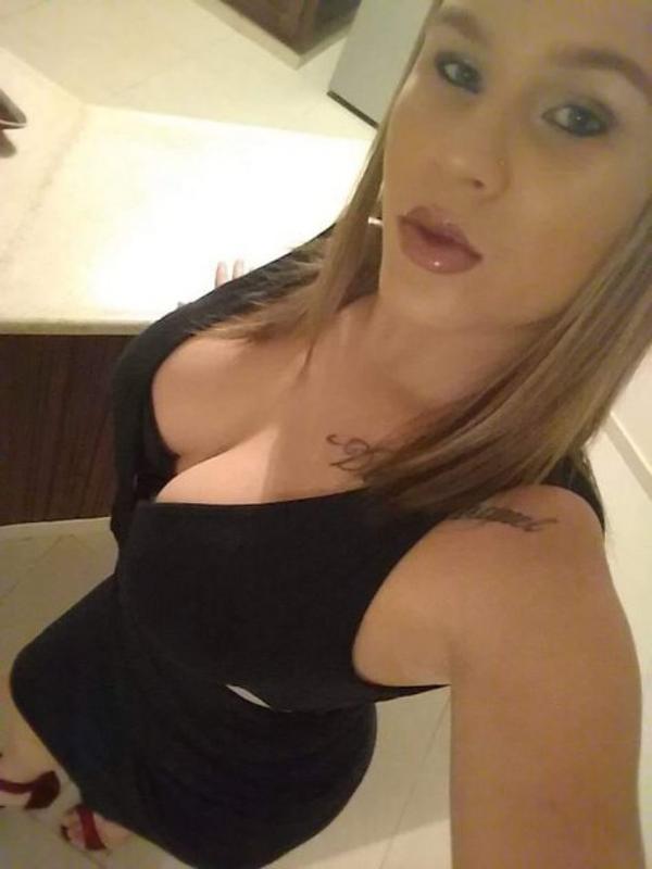 Super Young Hot Milf New Latina available +1 470-481-3164