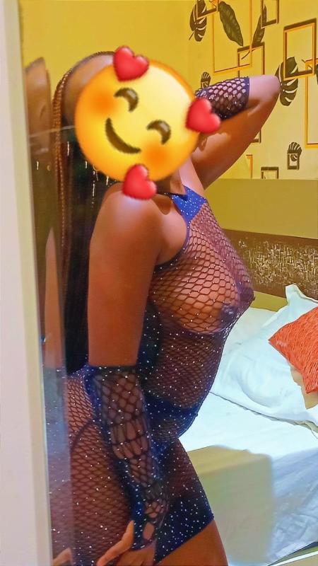 Hey loves I'm spicey  BI SEXUAL MEATING BOTH MEN And WOMEN I'm a  beauty sexy doll with striking pretty eyes and a curvaceous body.im a woman that Loves giving and making those around me feel comforta