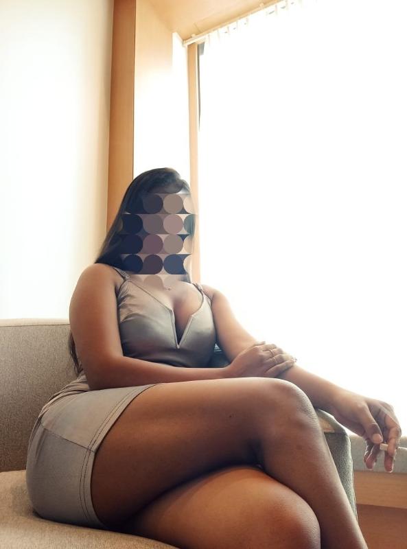 Hey guys Manya here basically from Kolkata looking for real meets and virtual fun.
Interested only ping me I don't have place to host 
Expect 7k one session 
Night stand 21k 3 sessions travel expenses