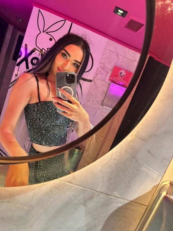 My name is Kristine,
I am very experienced. Kisses all over you body. Let our bodies blend into one.
I aim to make you feel comfortable on arrival & satisfied on departure. My service is an intimate &