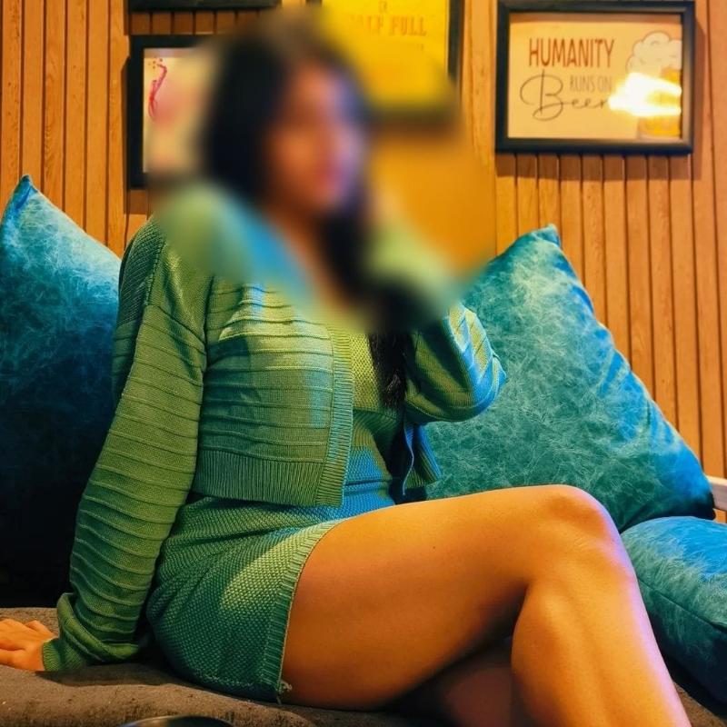 Hello there! ❤️ ❤️ Thank you for viewing my profile! I am Riya, a self-sufficient 24-year-old from Kolkata. ⭐ All images on this page are original and mine. ⭐ Important note ❤️⭐ ⭐. It is clear that wh