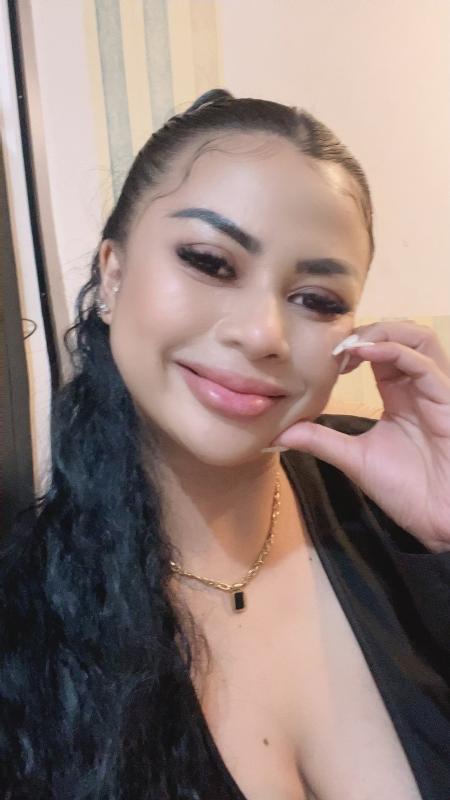 My name honey 🍯 I have a sexy body, pretty face, and soft hands, if you want enjoy with a very nice lady with a girlfriend experience just text me.. i will give you good feeling and best service… i lo