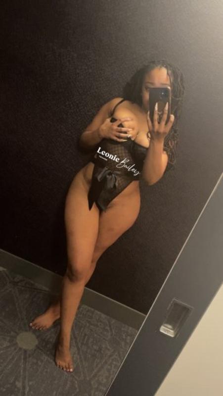 🦋Your place or mine-let me make it worth your while!