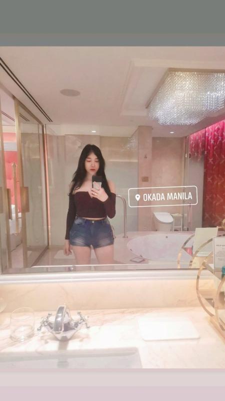 Hi im your Sexy Asian SugarBaby
i have nothing more to say coz all you want is all i have...
Angelic innocent Face
My height is 168cm 
and my weight is 58kg
Sexy Curvy body
Flawless white Skin
Pretty