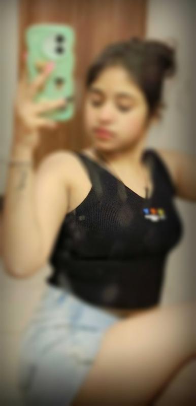 Hello Everyone , My self Sona , live alone
◻️I'm chubby Housewife with big ASS.
◽Body assets 38-35-40 .
◻️I provide sexual encounter real in Mumbai itself .
◻️I provide kissing, sucking, licking, blow