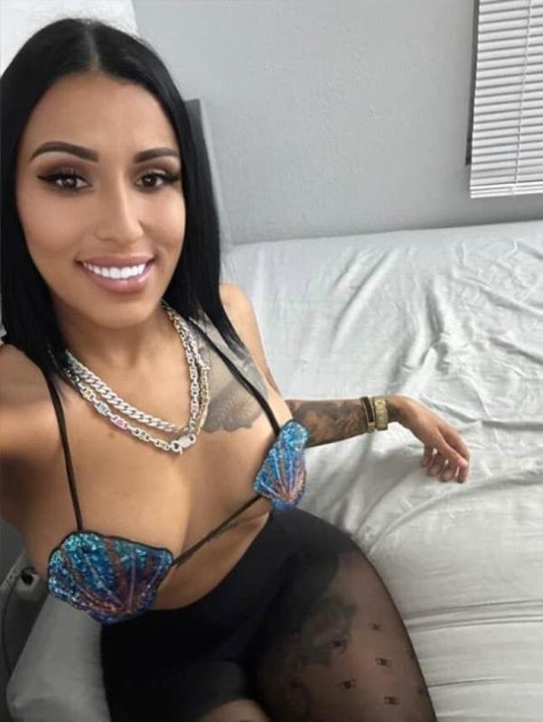 Incall and outucall latina sexy