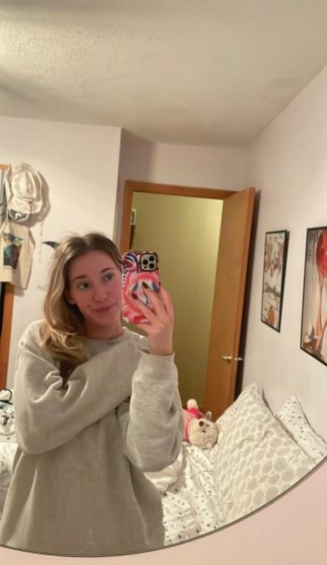 Female Escorts Available for incall and outcall service cardate gfe