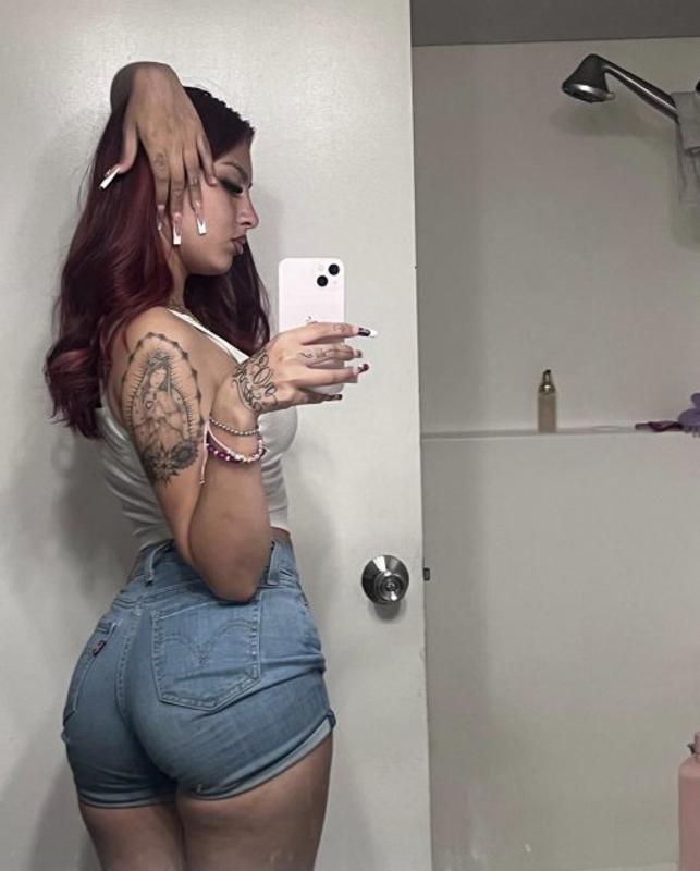 Female escort available 24/7