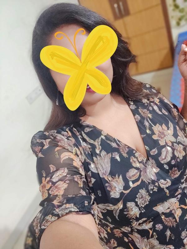 Hello Gentle Man My Name is Priyanka, Hot 29 year-old Asian girl providing paid dating service. I can make assure that i can give you a very good fun & satisfaction. I have a very excellent body, char