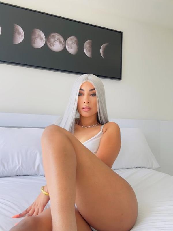 Hola