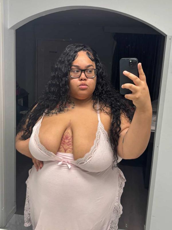 🥰Come See Wet Juicy BBW Lola