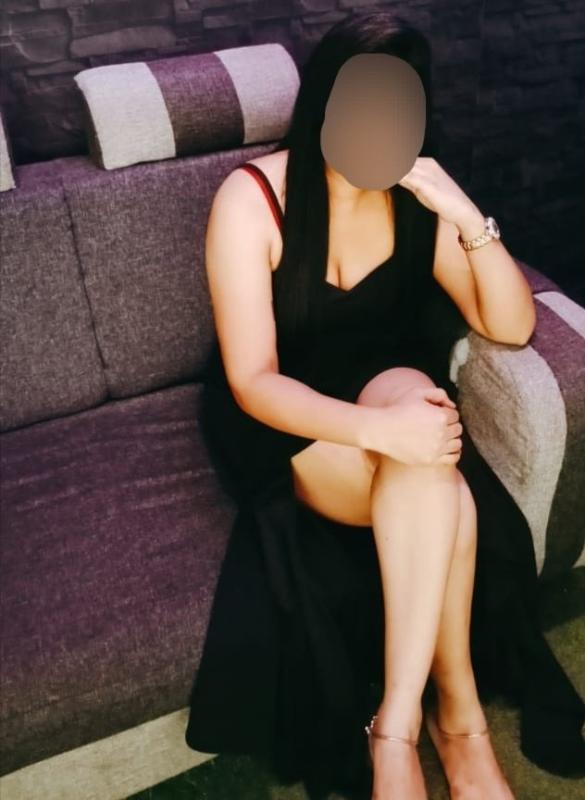 Welcome to my profile
I'm Nikki here
I'm independent girl ⭐
all photos are my own and verified on
the website ⭐
l am beautiful sexy n busty chick girl ⭐
I every month add my new photos in website ⭐❤️