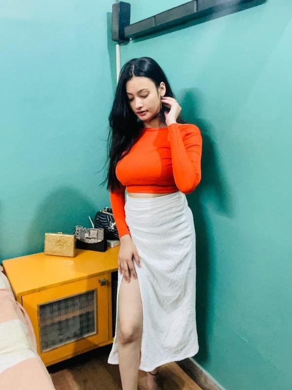 naughty boys, I'm priya jana, an independent call girl who likes to make things fun, comfortable, and relaxed. I am open-minded, uncontrolled, and constantly wet and hungry for you, as you will see.Bo