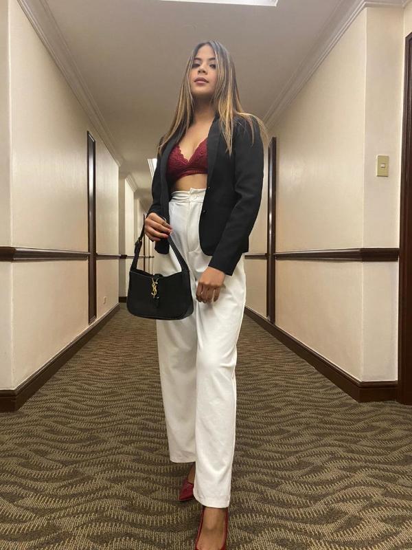 Hello Gentlemen ?
My name is Fernanda a friendly and sweet personality, with a great sense of humor, always ready to give and receive the best girlfriend experience!
I’m 23yrs
I’m 100% INDEPENDENT gir