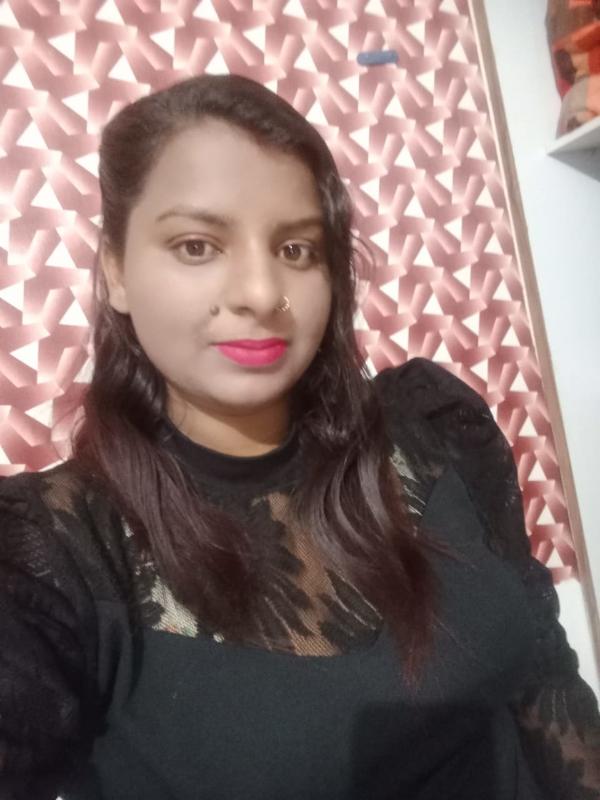 I am a real independent girl in Chandigarh. If you want to meet me alone, please get in touch with my mobile number. with a slim body, and natural long hair, very friendly and funny, ready to entertai