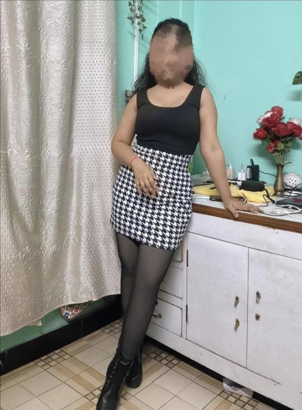 Hy everyone welcome to my profile. 
I am kajal 21 years young good looking girl.i working independently'i have no any agent. If you wana good time with me ,like your girlfriend experience I would love