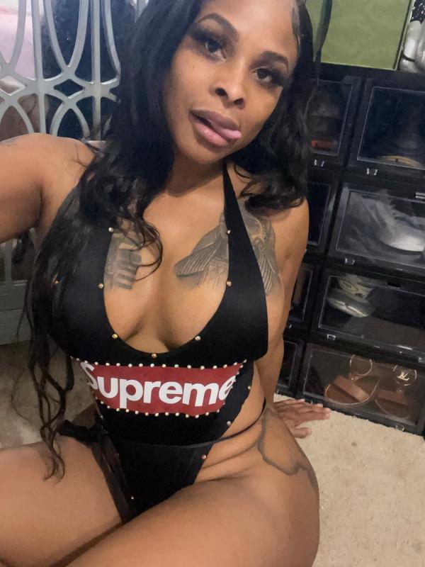 💕😈 ready to be treated like a king👑