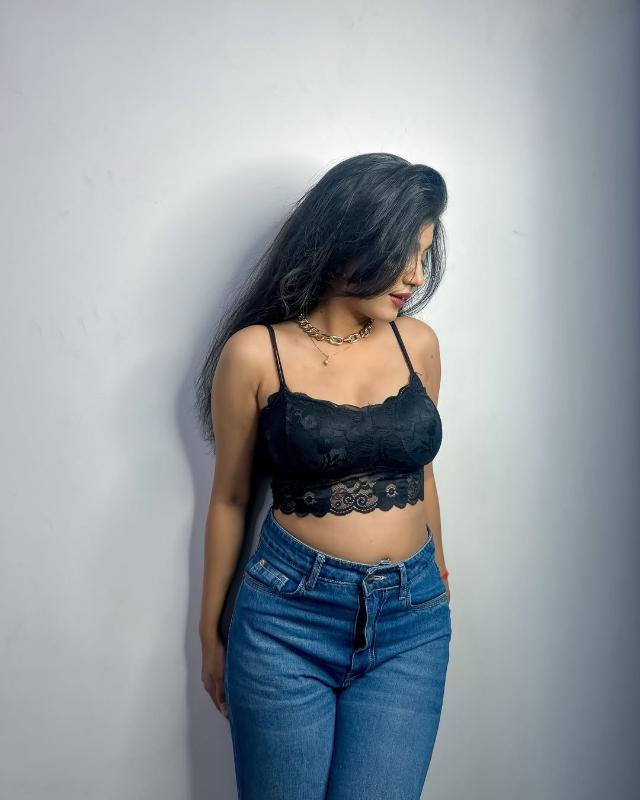 Hello everyone welcome to my profile.
I'm 22 year young good looking girl. Working independently in Hyderabad.
If you wanna have a good time with me, like a girlfriend experience.i would love to make