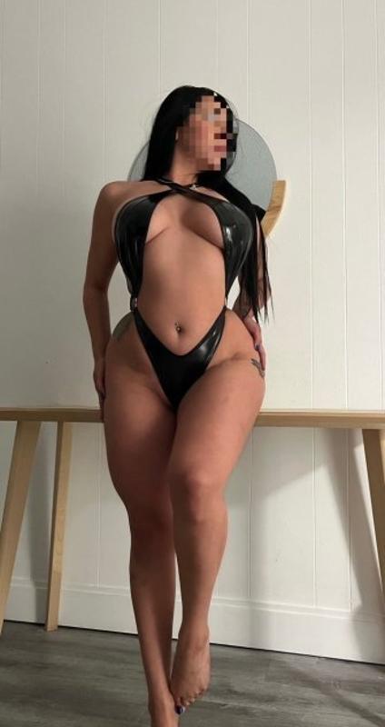 Nueva y Caliente (786) 816-1305 LLamame