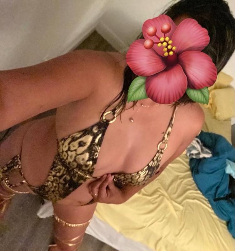 Trios y Parejas (305) 896-4232 BBBJ GFE 69