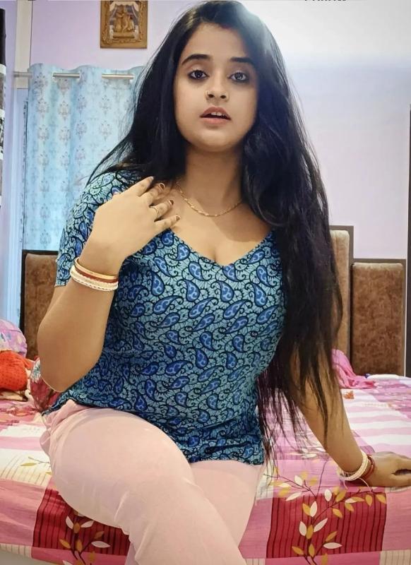 Hello gents, I'm Mahima, a captivating goddess and 21-years-old independent call girl. If you are looking for an unforgettable lover, I am your best option. With my class and my intellect we will spen
