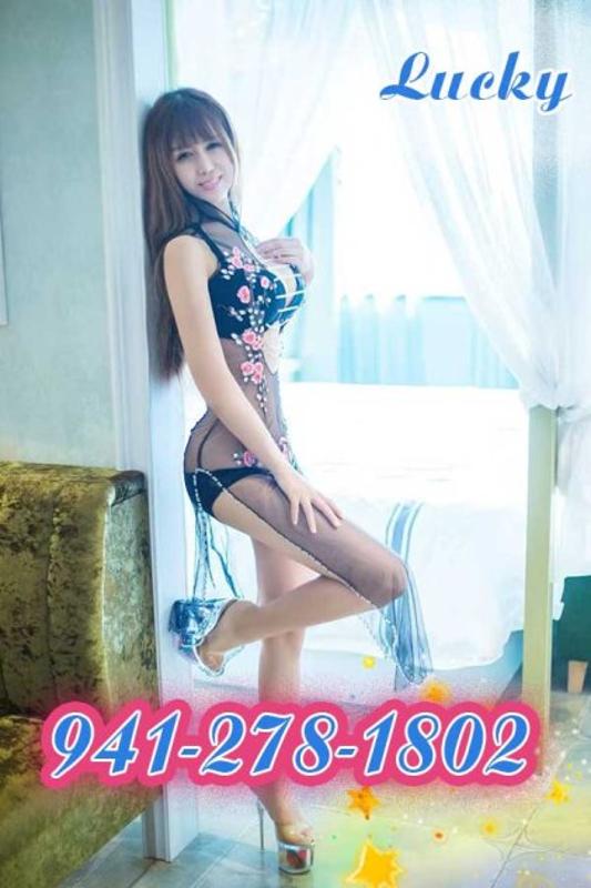 New store opening🟨941-278-1802🔴3 new girls🟦sexy and beautiful🔴real photos of girls🟦
