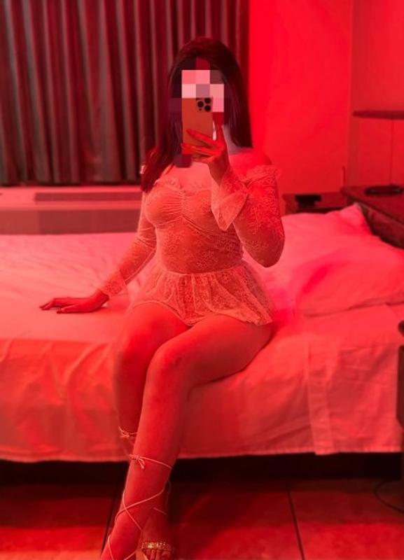 Sexy y Apretadita (786) 521-2820 LLamame