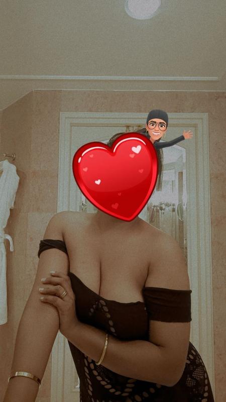 My name Soniya from Mumbai, a sexy girl 24 ages and my pictures 100% are real i am very fresh came visited to Mumbai and l hope you are like a real sexy girl like me l can be your honest play-girl fri