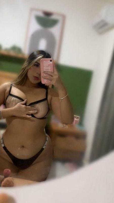 Skarlet hot ready sexy for you baby call me any time am sexy now baby