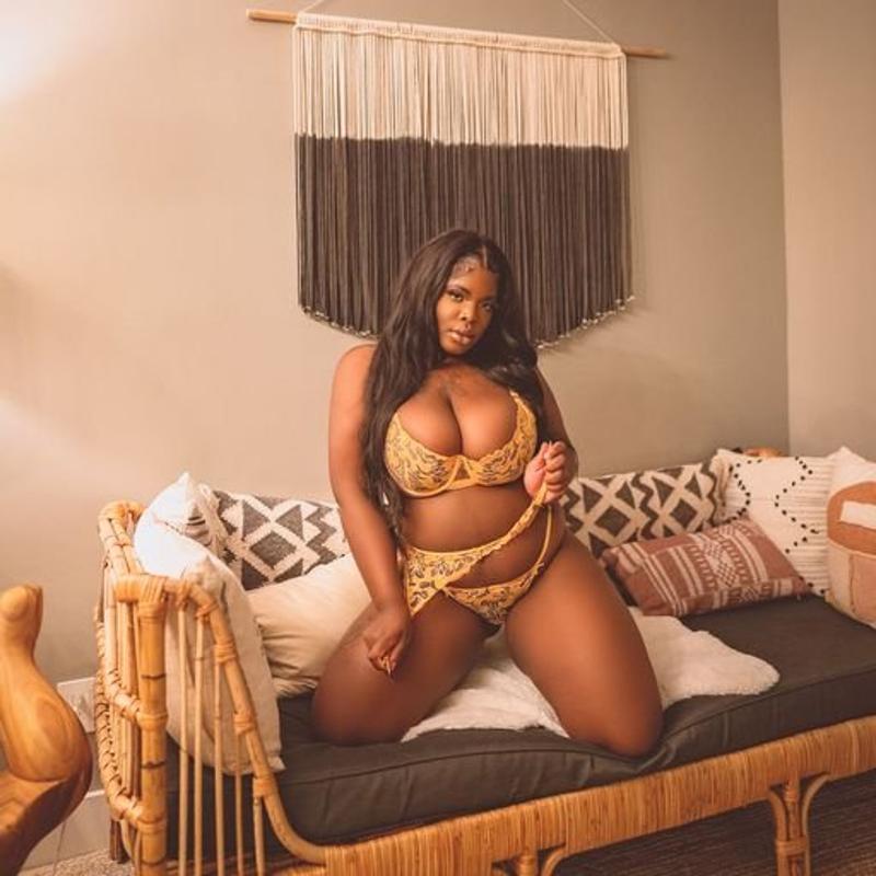 Your BUSTY chocolate creamy KINKY PARTY GIRL