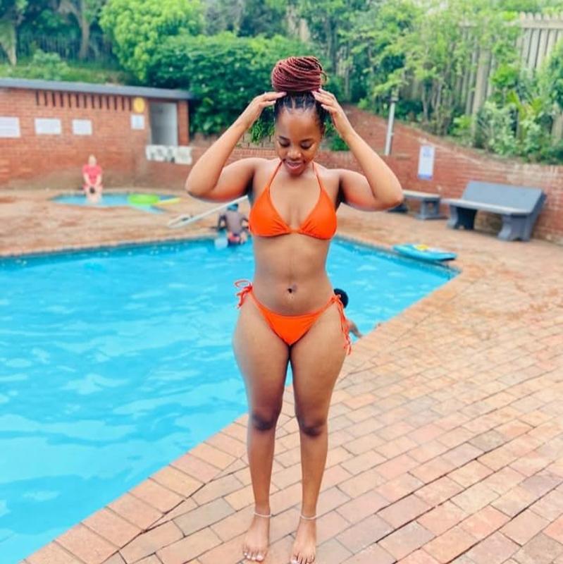I'm a sultry,sex female from Africa based in Chennai .with curvy delicate soft warm body to the touch.inviting call for indulgence to erotism with a warm sloppy mouth.am a good listener and keen on gi