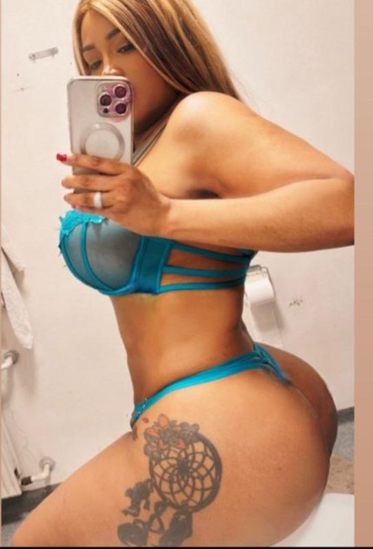 LATIN SEX BOMB TO PLEASE YOUR WHIMS
