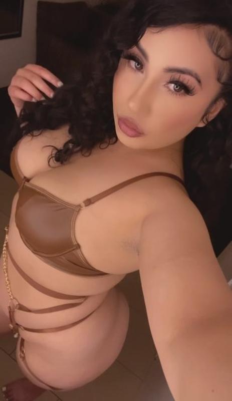 Sexy seductive bombshell Latina fantasy