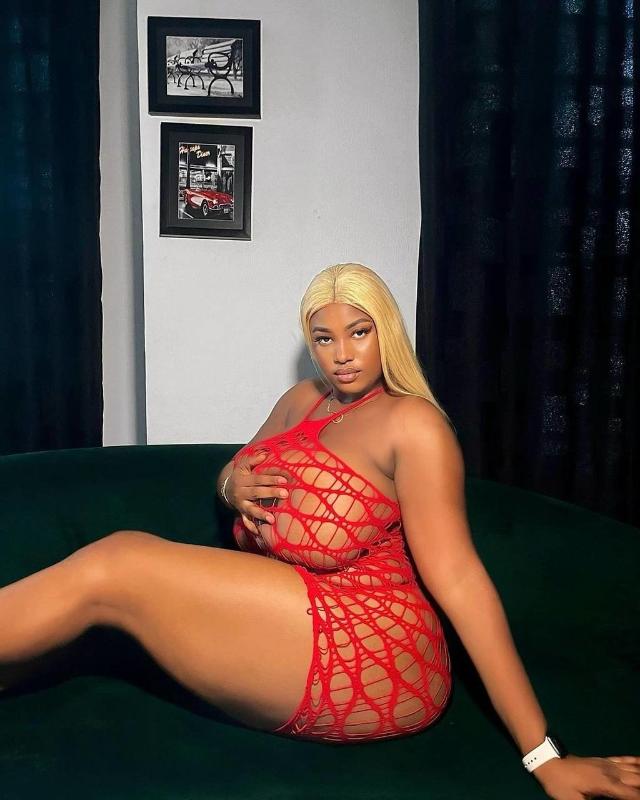 My name is Naomi I am independent escort I've curvy body sexy& big ass hug big boobs I'm here for meeting gentlemen only lets have funny  I don't receive video call without payment 
I am really BDSM m