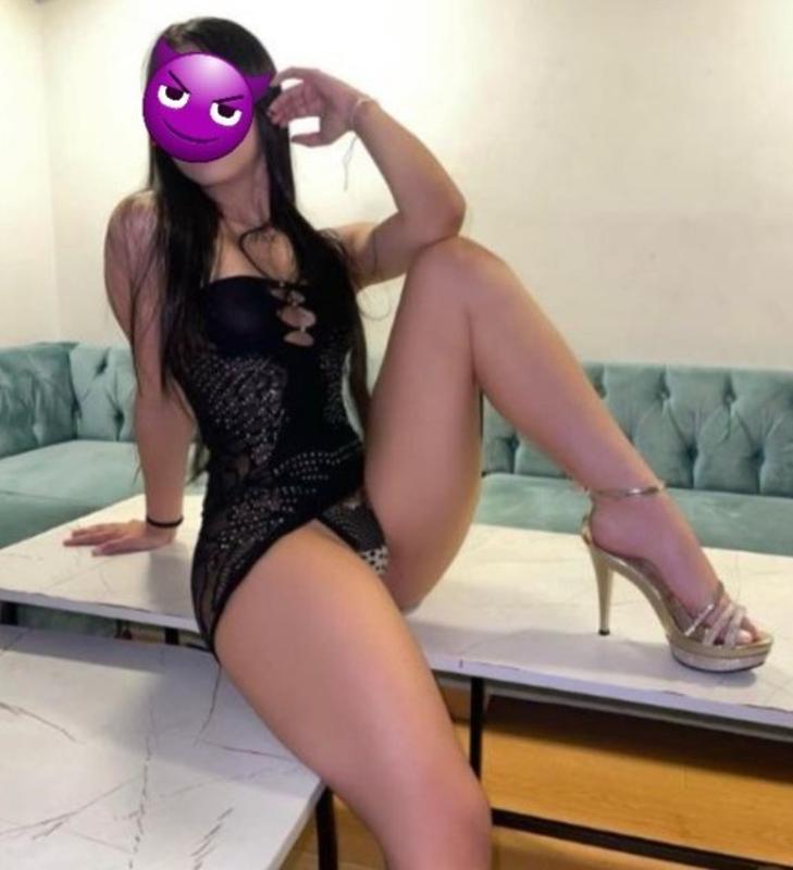 Sexy y Sensual (305) 479-4837 TRIOS GFE BBBJ