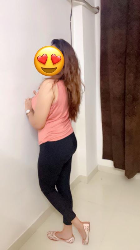 I AM  Arohi KAPOOR INDEPENDENT AND LONELY MODEL STAYING ALONE IN HYDERABAD