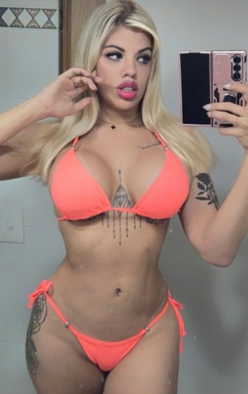 Sexy latina