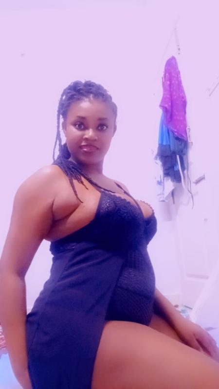 Hello darling thank you for clicking on my profile  Am your Hot and Sweet !! Favour all the way  from South Africa