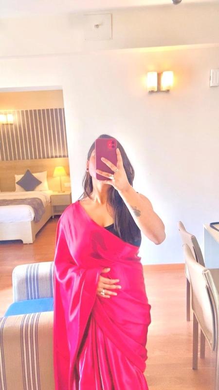 Hello My love !!!
Customer is king 👑 & king 🤴 never bargains🥰
Charges are fixed so no bargaining, 🙏
Outcall only
This is me Jessica from India!!!
If you are tired of fake and cheap escorts , looking f
