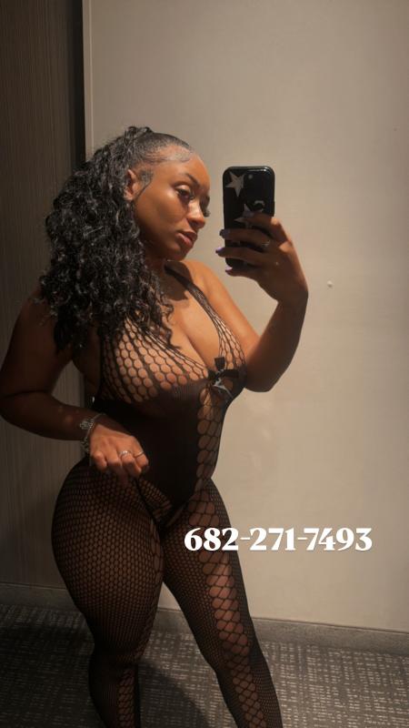 come see about FREAKY LEAH ❤️
