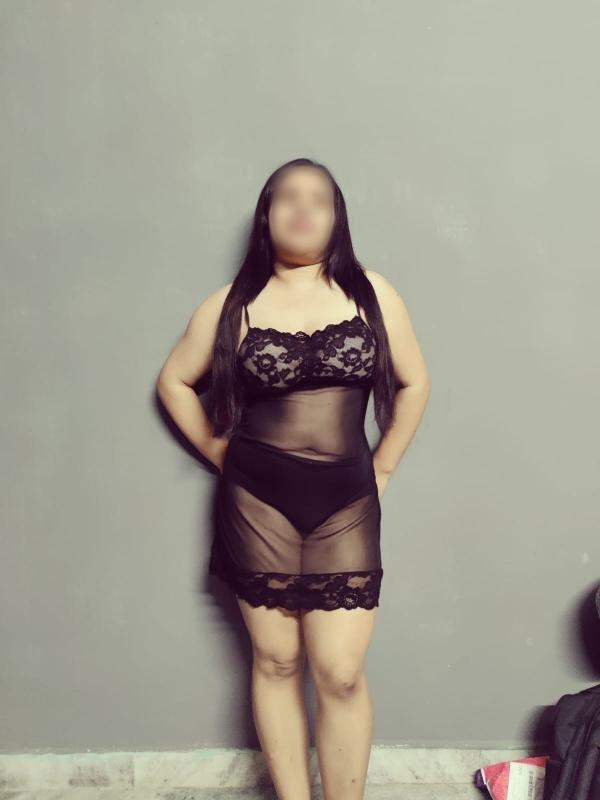 Hi, I’m Orange — 27 years old from Thailand 🇹🇭, currently staying in Kolkata.With my natural curves, long legs, soft skin, and smooth body, I know how to make your time unforgettable. use premium balm