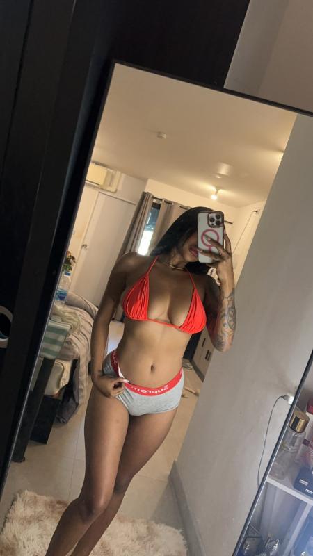 Hi im lovely cute women also funny 😝😘 and naughty
I could be your angle or evil as you like  and 
I’m all Ready to serve u for all u need just asking 😈
You will have a lot of fun and quality time with