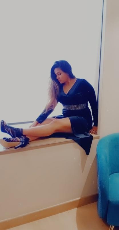 I am Roma ❤️, 23 yrs - Independent girl.
A gorgeous😍, sexy, sweet-natured girl🥰 with a perfect body and a charming personality. fair and silky skin, with warm inviting smile🥰. I will be the fantasies